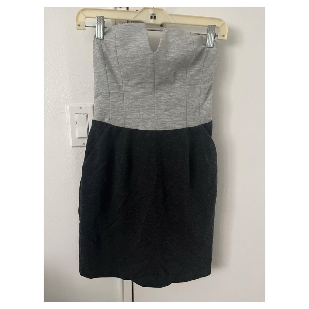 Larsen Gray Mini Dress Size Small